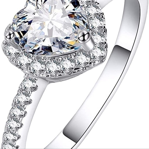 ELEGANT HEART SILVER RING - Picture 7 of 9